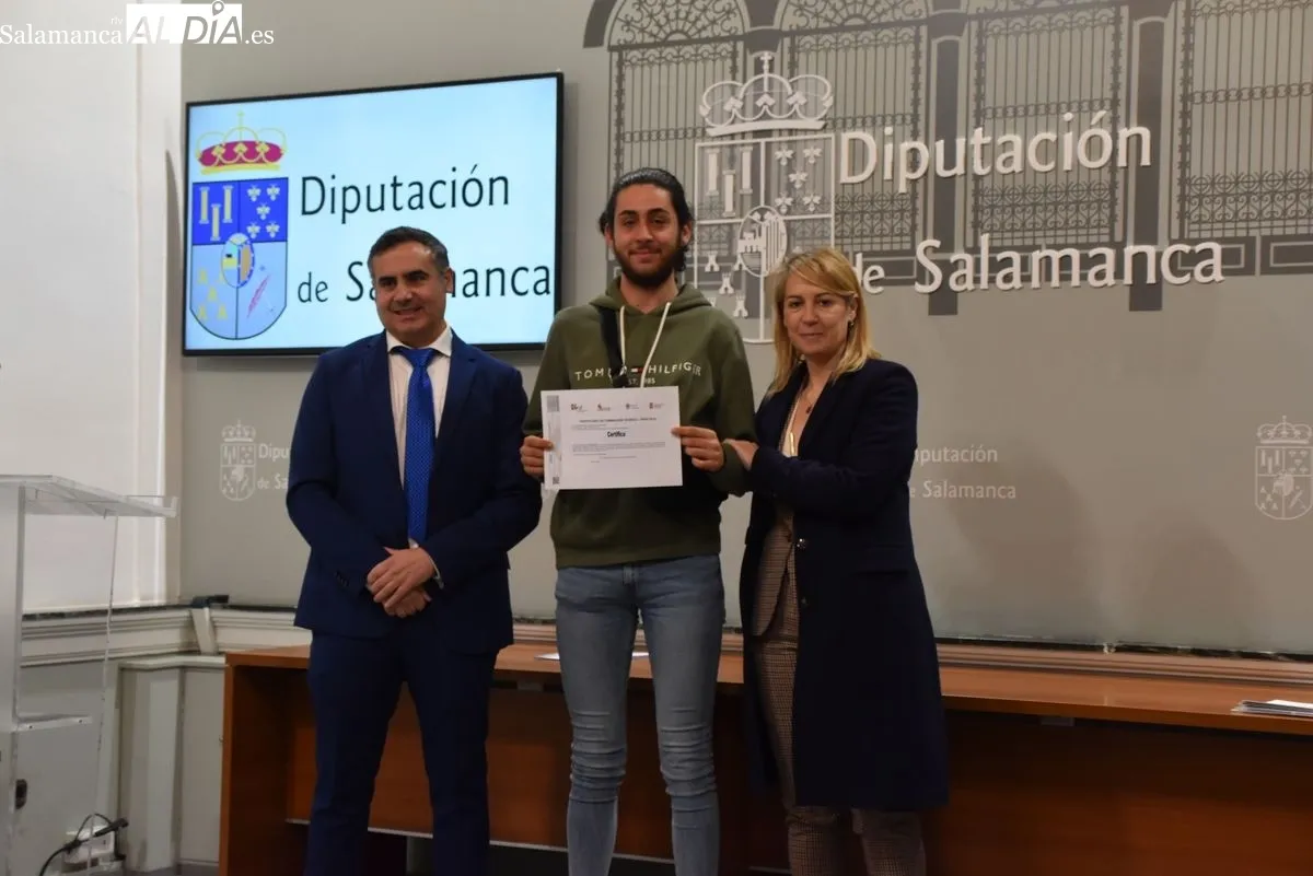 Un total de 32 alumnos de las AFEs de diversos pueblos de la provincia de Salamanca reciben sus reconocimientos | FOTOS: Vanesa Martins 