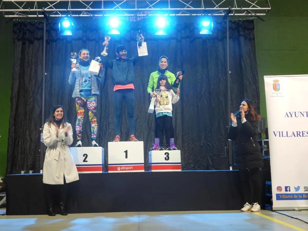XV edición de la Carrera y Marcha San Silvestre en Villares de la Reina. Foto de Orycronsport