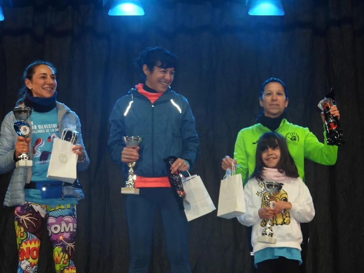 XV edición de la Carrera y Marcha San Silvestre en Villares de la Reina. Foto de Orycronsport