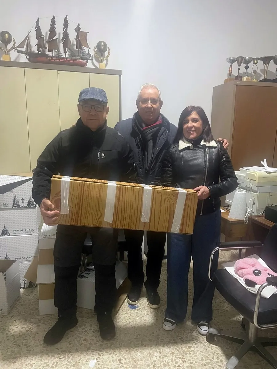 Participativo concurso de decoración navideña de fachadas en Cipérez  