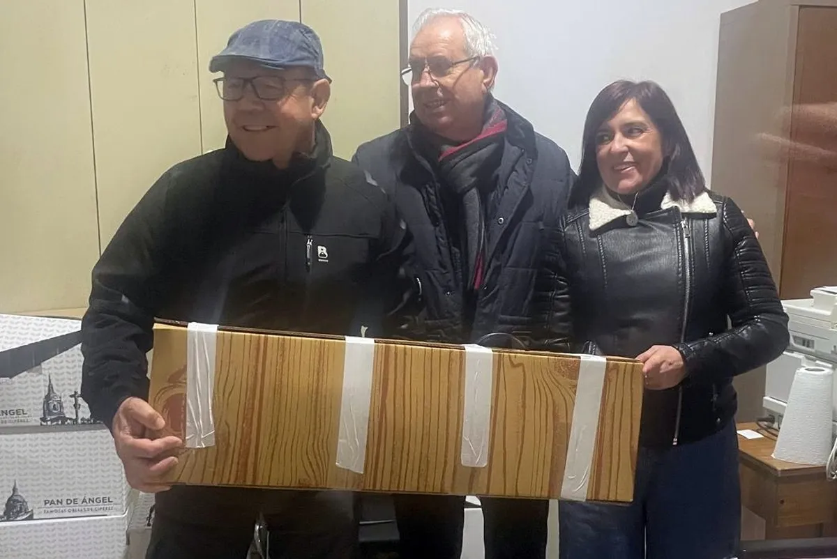 Participativo concurso de decoración navideña de fachadas en Cipérez  