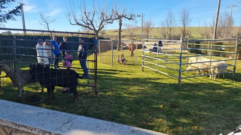 Foto 14 - Valdemierque no falta a su cita con el Bel&eacute;n Viviente