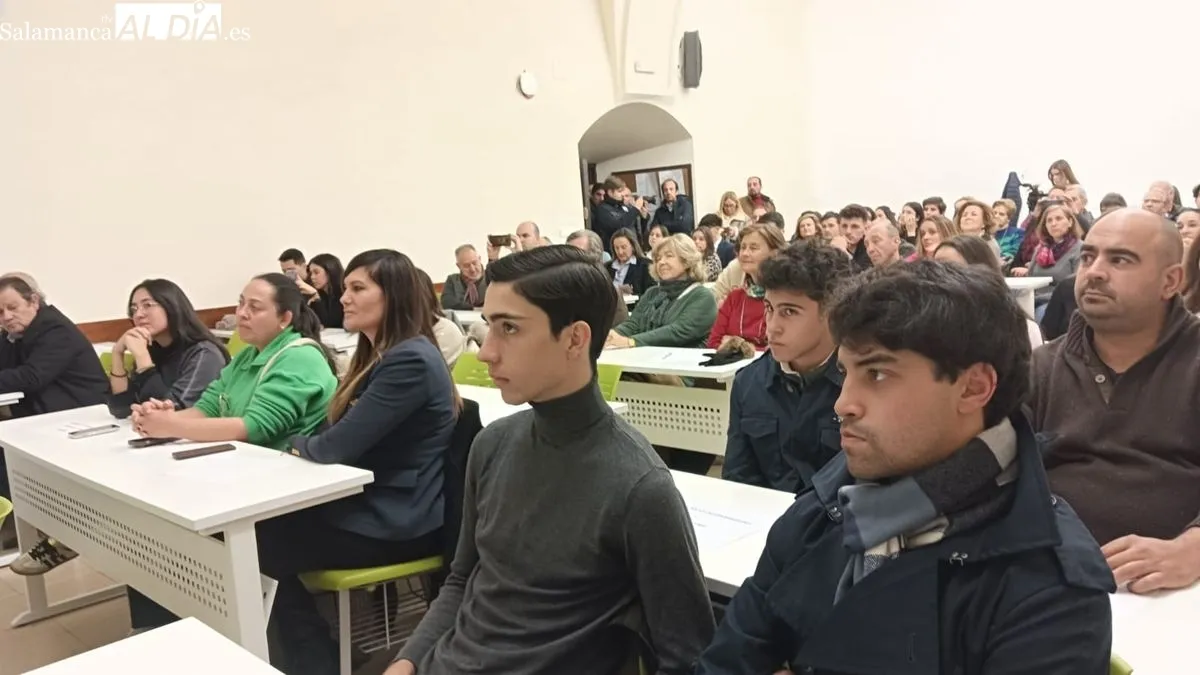 Borja Jiménez y Domingo Delgado de la Cámara, en la charla en la Universidad Pontificia