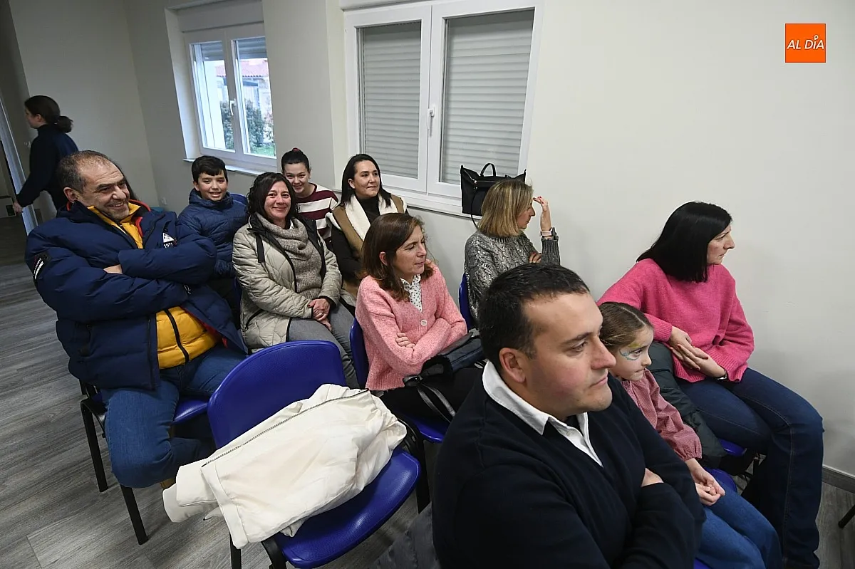 Foto 8 - La Di&oacute;cesis conmemora en Tamames con una completa tarde la Jornada de la Sagrada Familia