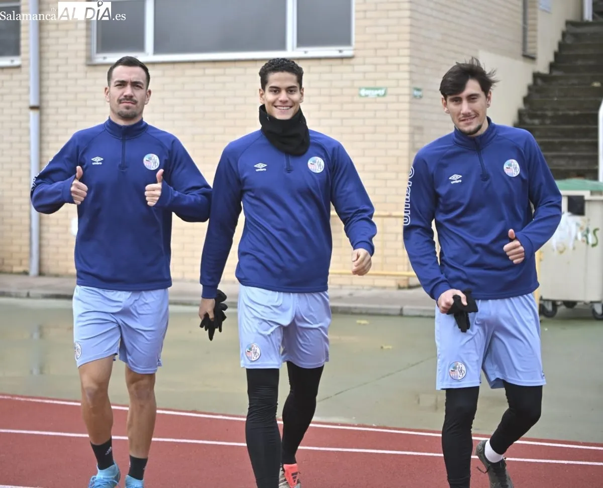 Entrenamiento del Salamanca UDS, esta mañana, en las Pistas del Helmántico