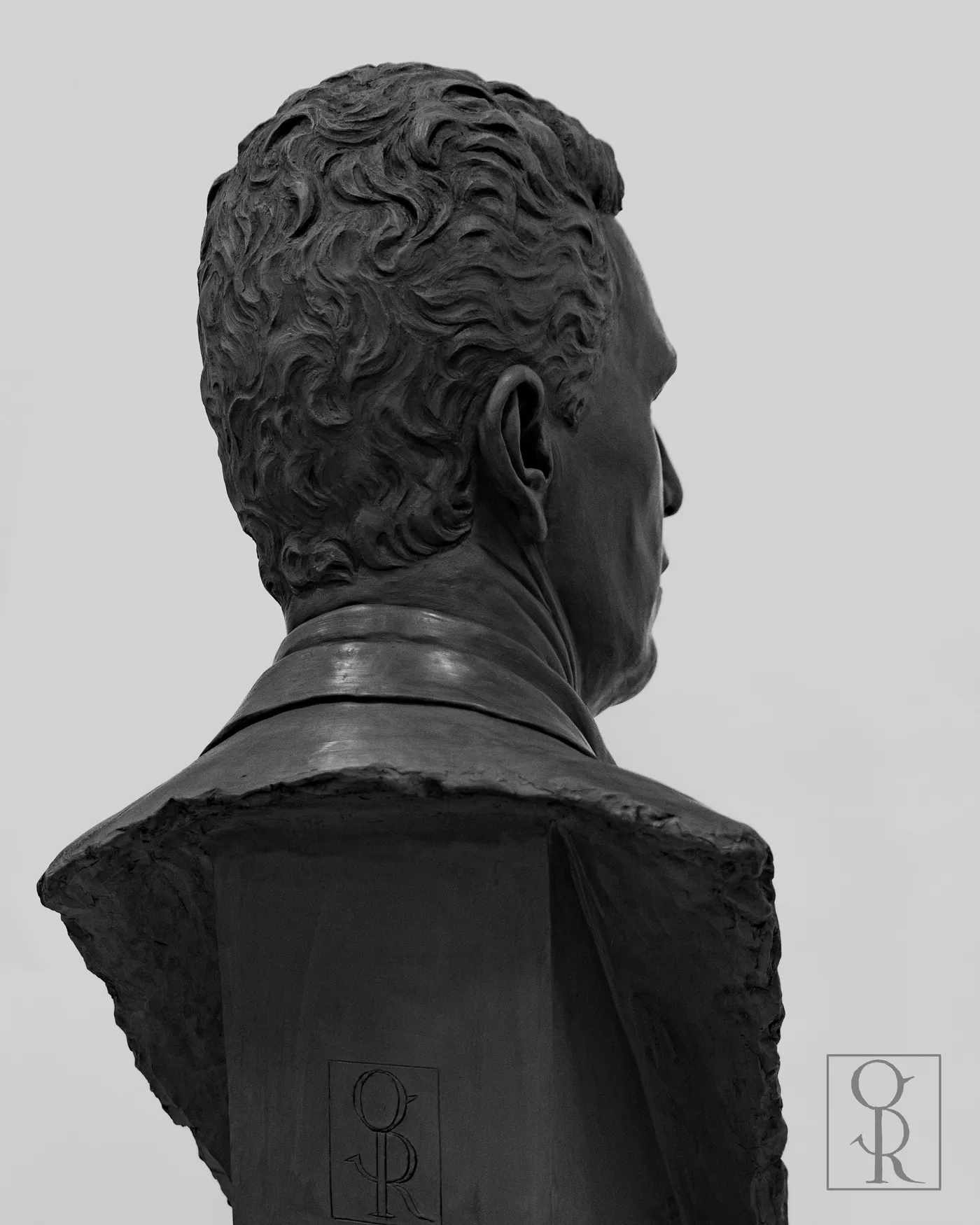 El homenaje de Óscar Rodríguez a su padre a través de una escultura 