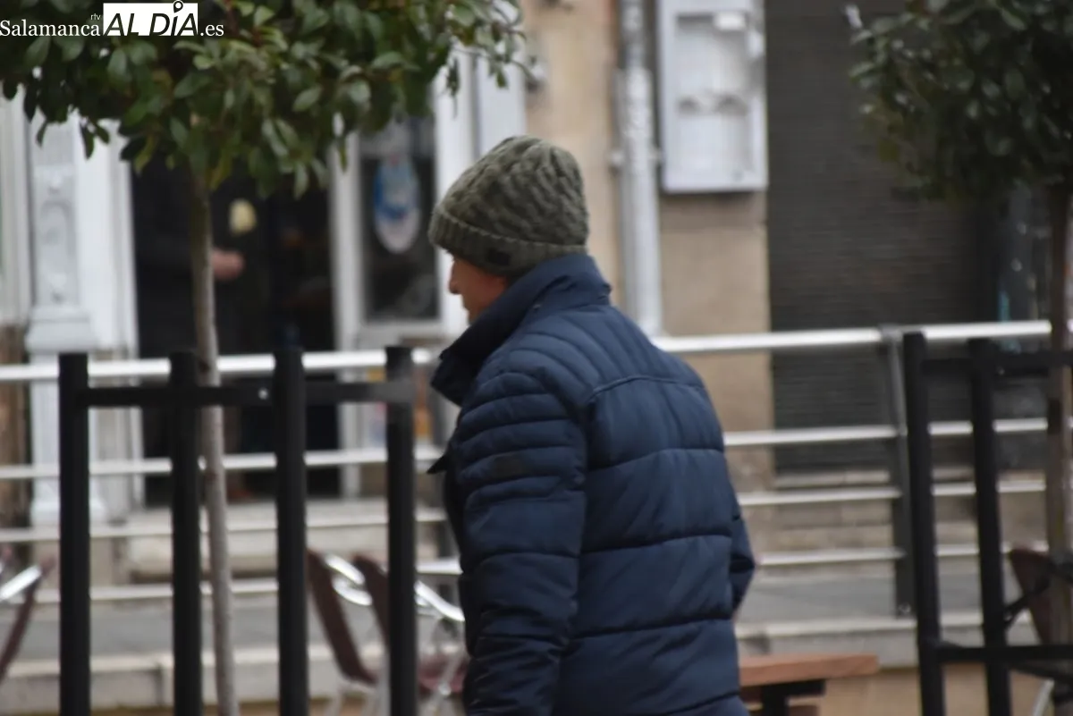 Mañana gélida, este lunes, en Salamanca capital. Foto de Vanesa Martins