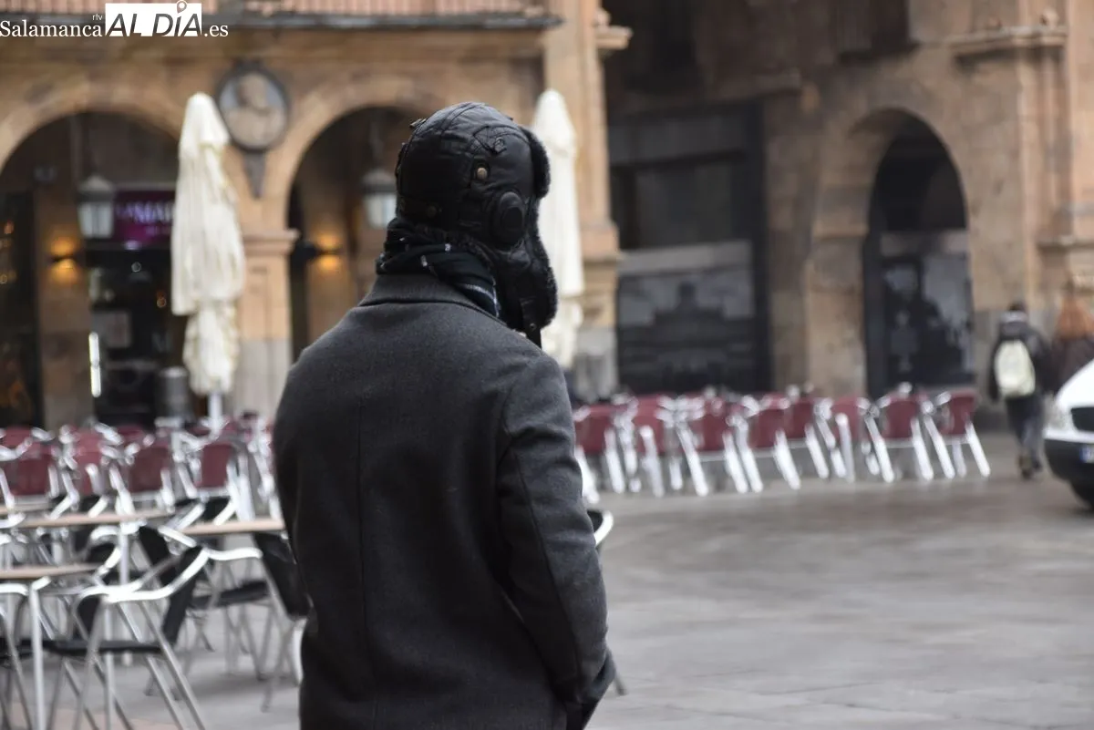 Mañana gélida, este lunes, en Salamanca capital. Foto de Vanesa Martins