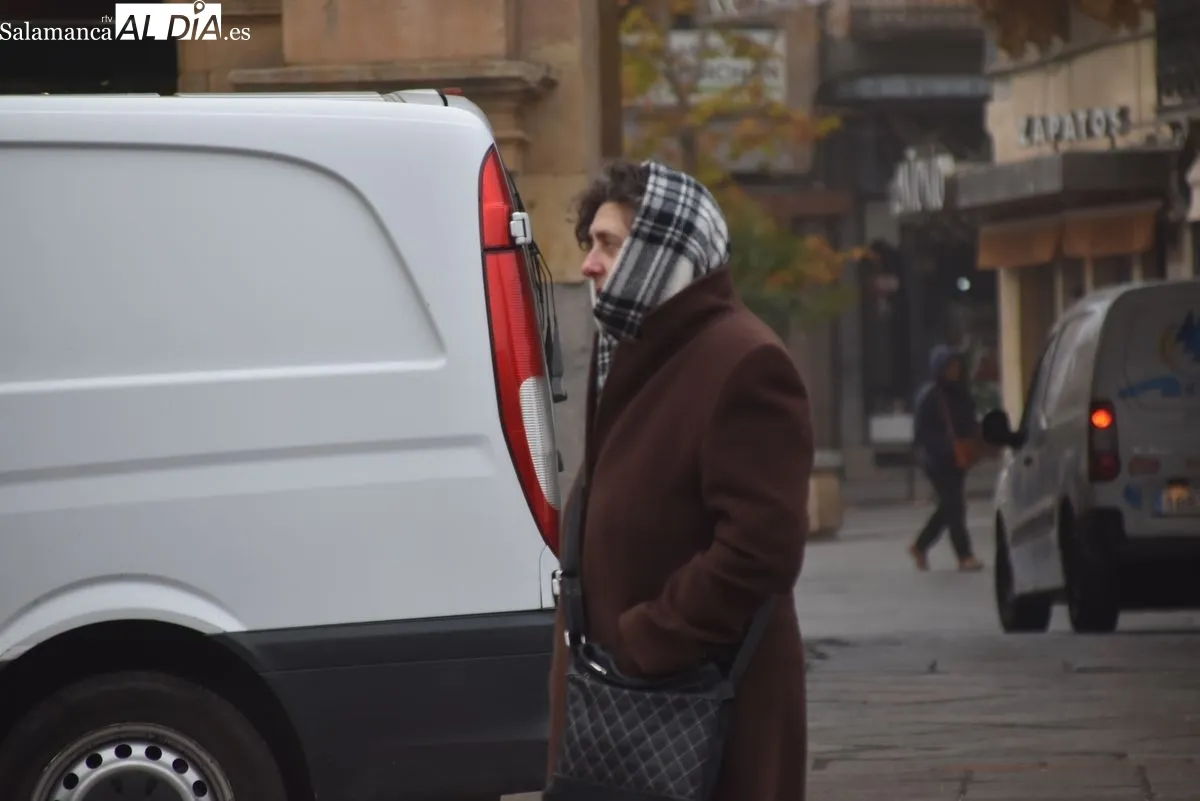 Mañana gélida, este lunes, en Salamanca capital. Foto de Vanesa Martins