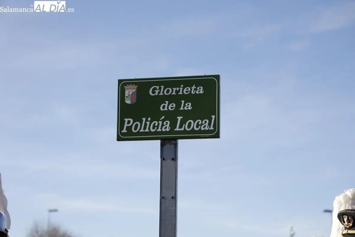 Inauguración de la glorieta dedicada en Salamanca a la Policía Local. Foto de David Sañudo
