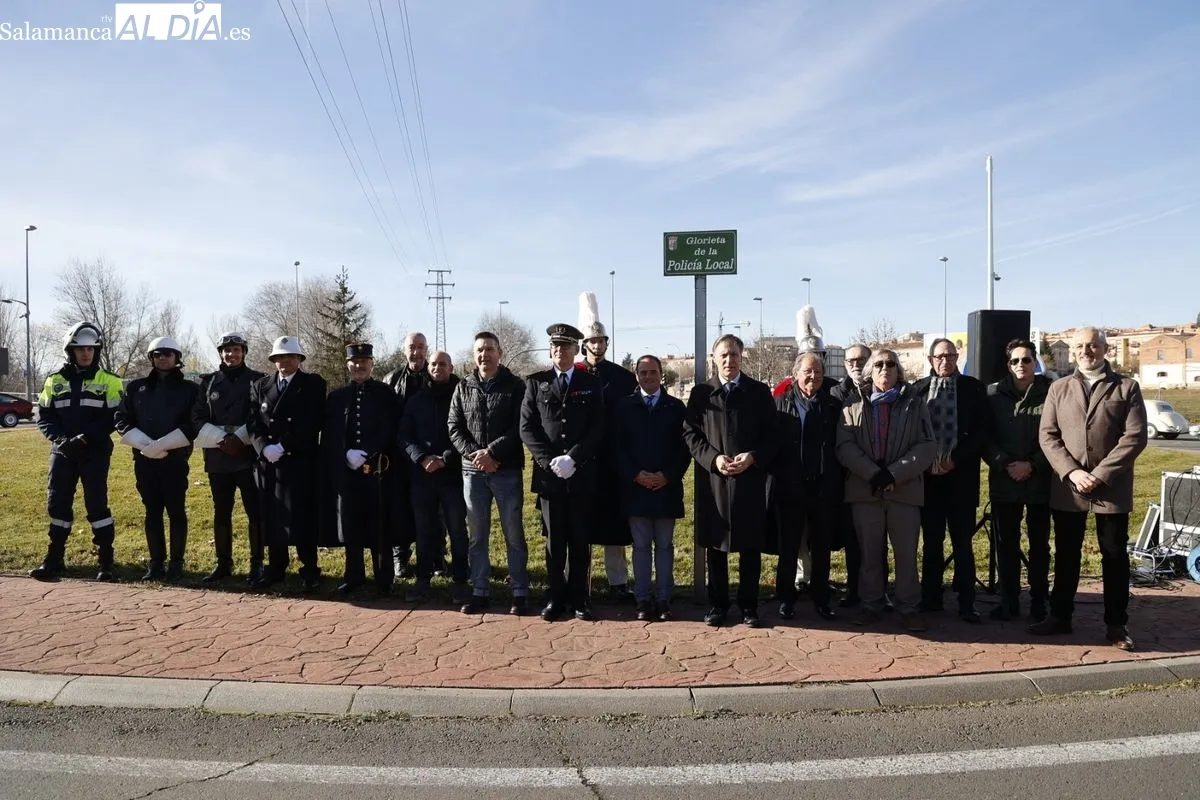 Inauguración de la glorieta dedicada en Salamanca a la Policía Local. Foto de David Sañudo
