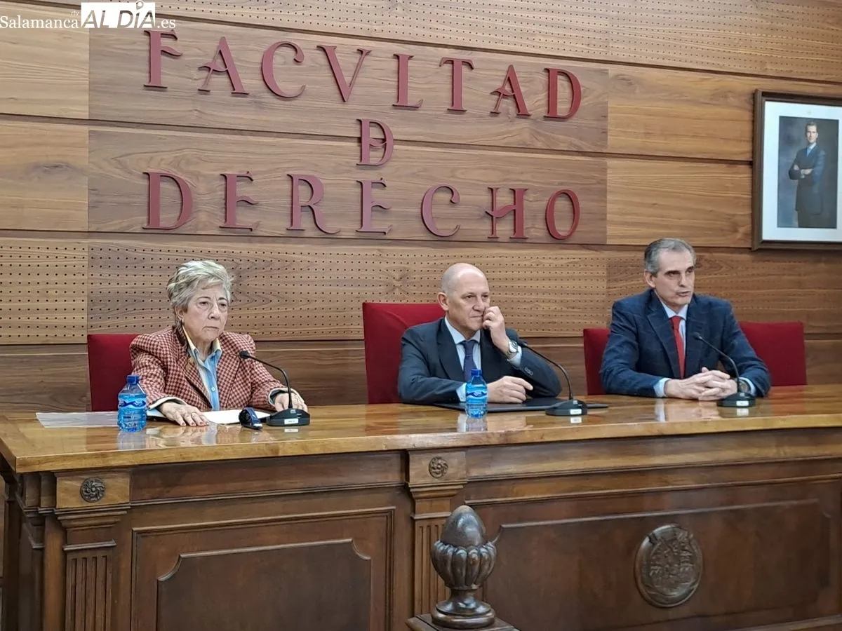 Homenaje a Araceli Mangas en la Facultad de Derecho de la Universidad de Salamanca. Foto de Víctor Jiménez