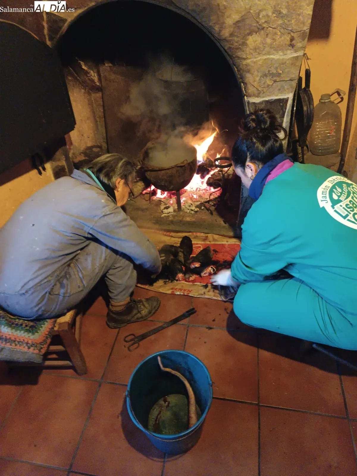 Matanza tradicional a cargo de la familia Muñoz Marcos en Linares de Riofrío