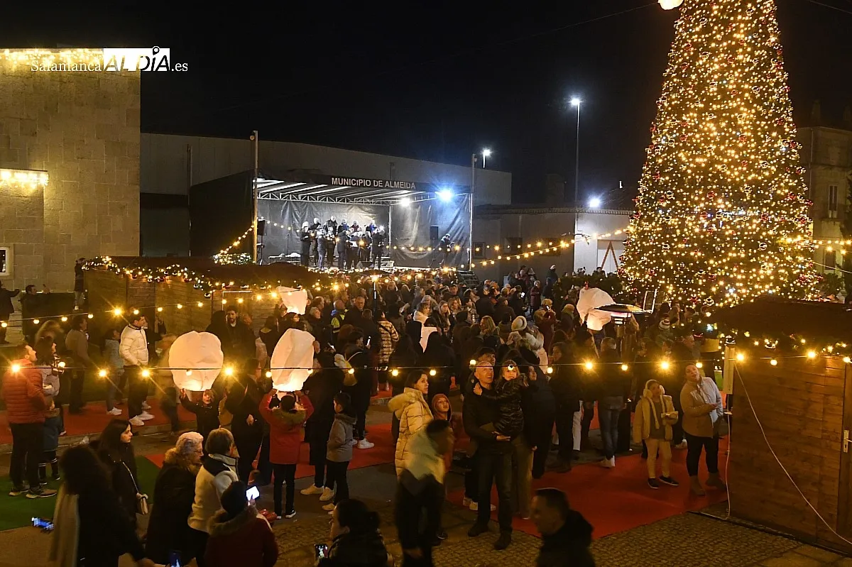 II Mercado navideño en Fuentes de Oñoro y Vilar Formoso/ Fotos: Adrián M.Pastor