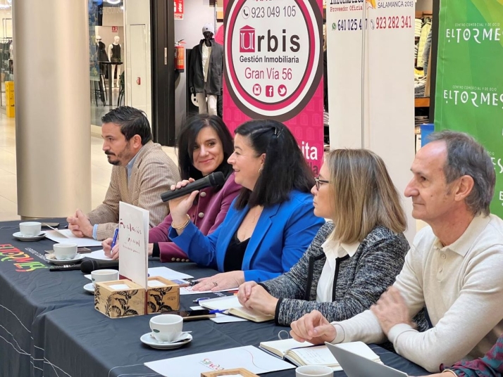 Universidad de Salamanca microcredencial en «IA Aplicada»