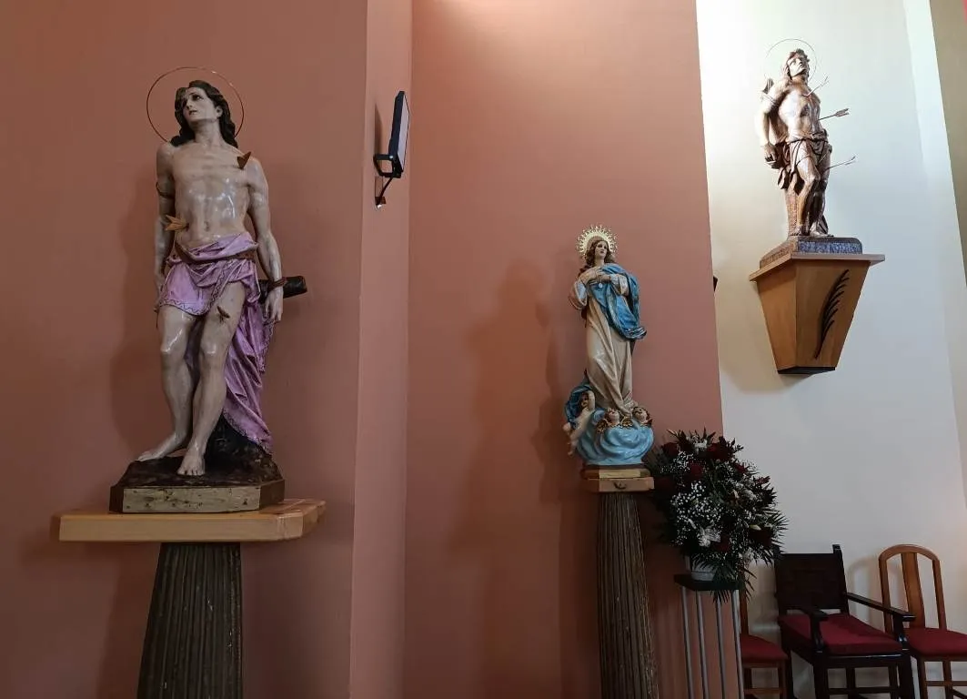 Foto 3 - Los vecinos de Campillo de Azaba posibilitan con sus donaciones restaurar su Iglesia