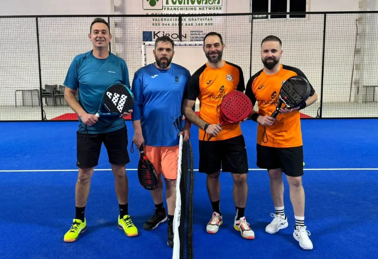 Foto 3 - El Club de P&aacute;del Ciudad Rodrigo celebra en Salamanca su 2&ordm; Torneo de A&ntilde;o Nuevo