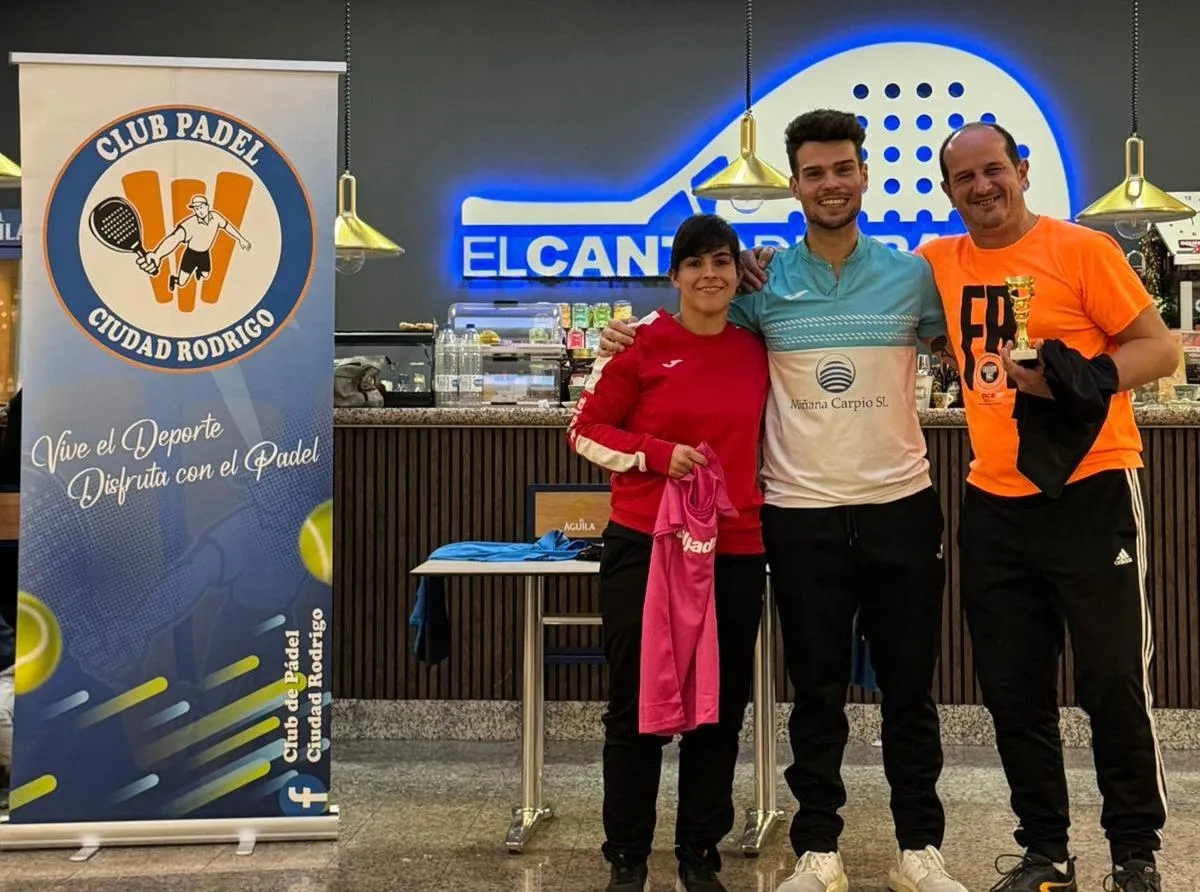 Foto 4 - El Club de P&aacute;del Ciudad Rodrigo celebra en Salamanca su 2&ordm; Torneo de A&ntilde;o Nuevo