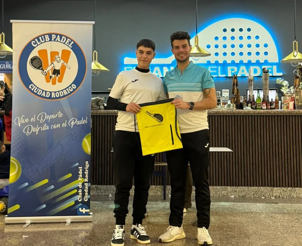 Foto 5 - El Club de P&aacute;del Ciudad Rodrigo celebra en Salamanca su 2&ordm; Torneo de A&ntilde;o Nuevo