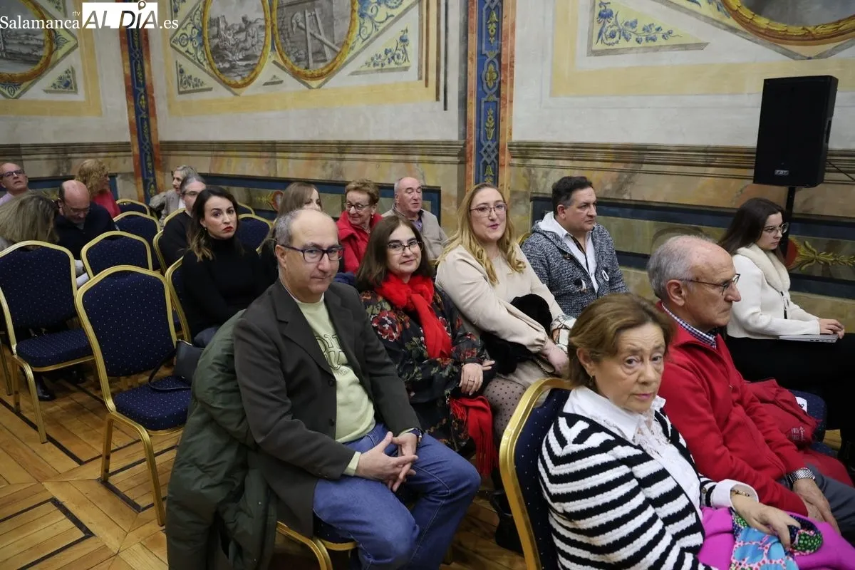 Emotivo homenaje de ANPE Salamanca homenajea a los docentes jubilados en un entrañable acto | FOTOS: David Sañudo 