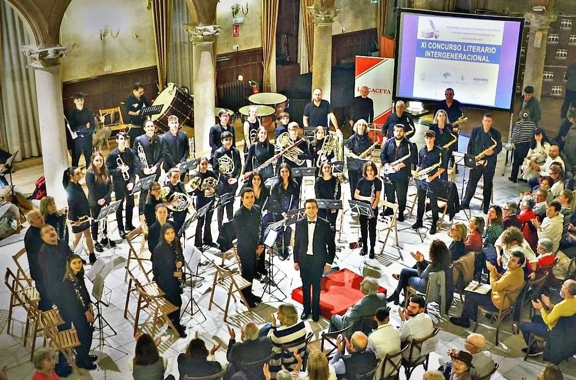 Sábado, 22 de febrero.  A las 22:00 h. Concierto, actuación de la Banda de Música de Villamayor