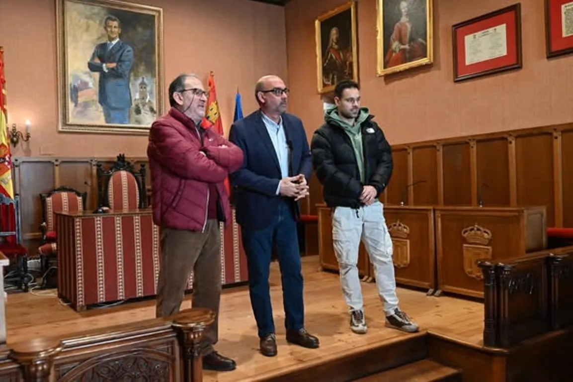 Foto 2 - Mir&oacute;briga recibe a los asistentes al XI Congreso Internacional de Geograf&iacute;a de Am&eacute;rica Latina
