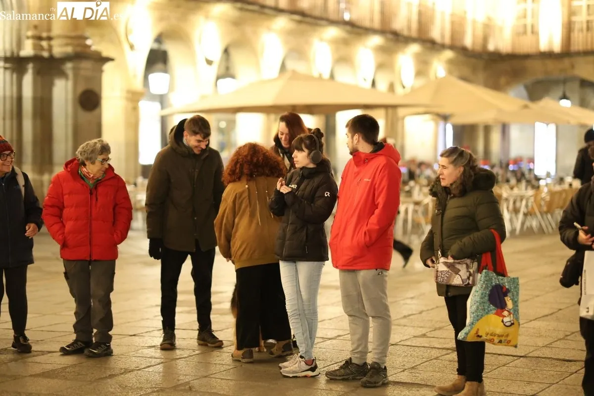Salamanca se concentra en apoyo a Juana Rivas y de Daniel, su hijo menor | FOTOS: David Sañudo