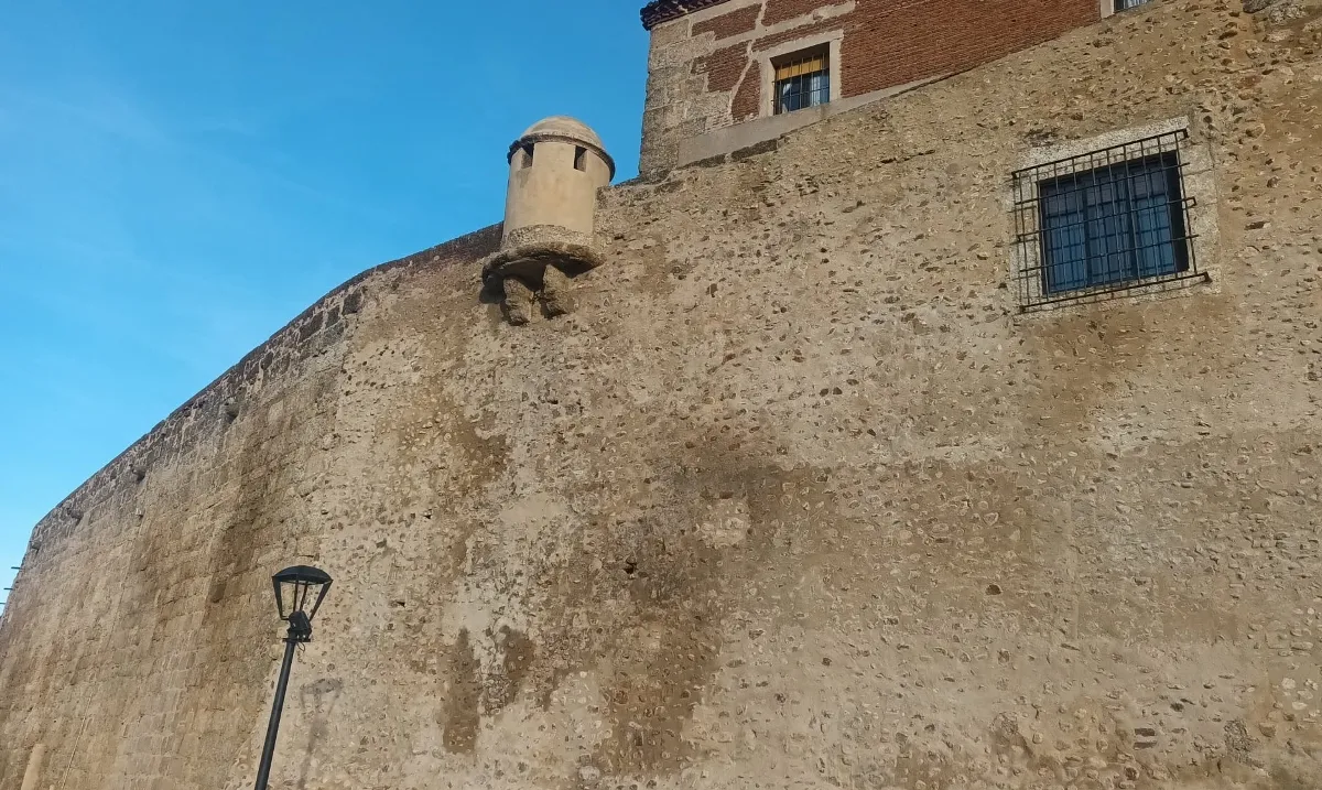 Foto 2 - El Ministerio de Cultura da por concluidas las obras de emergencia en la Muralla