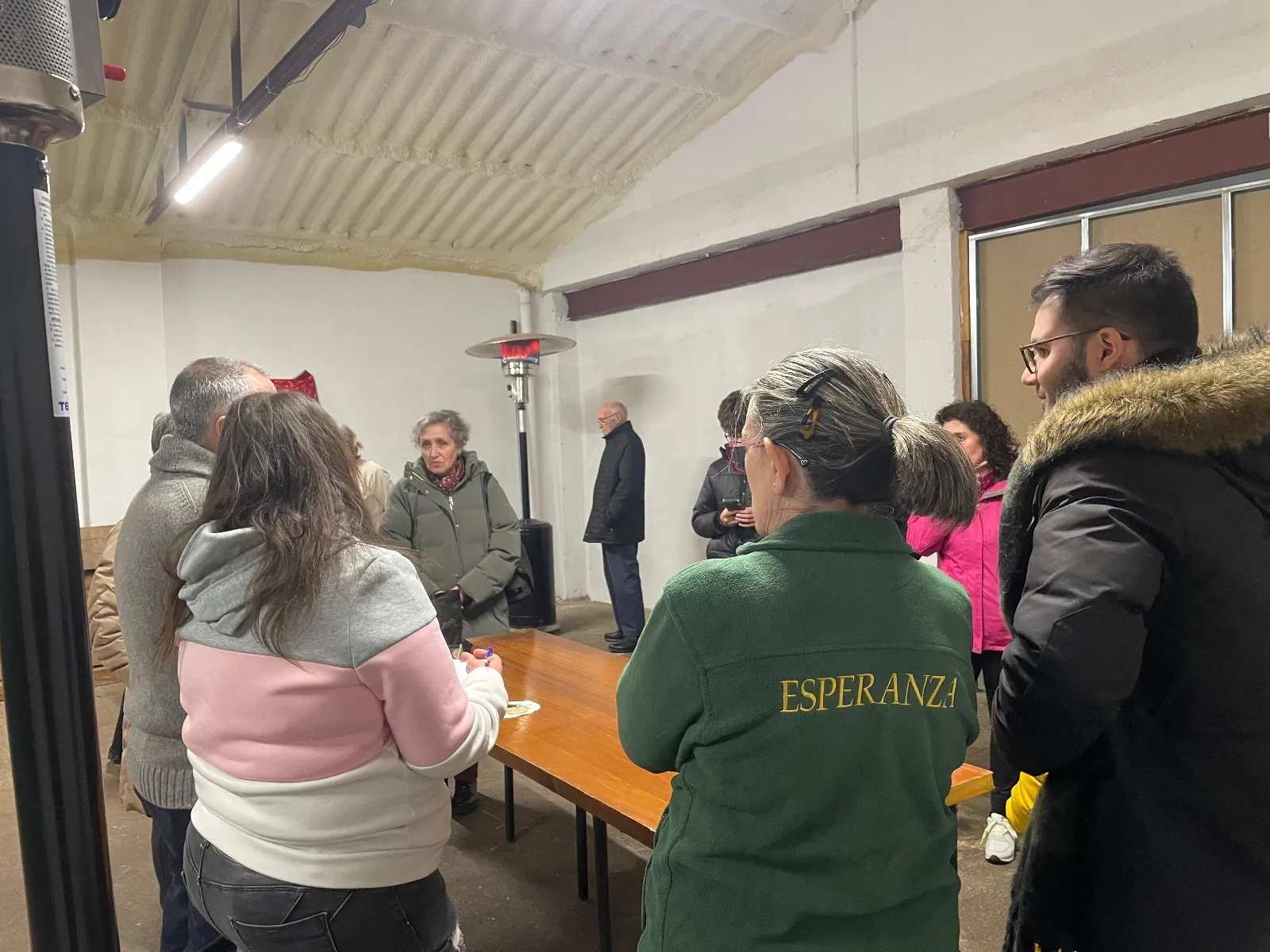 Foto 2 - Arranca una nueva edici&oacute;n del Taller de Costura de la Cofrad&iacute;a de la Esperanza