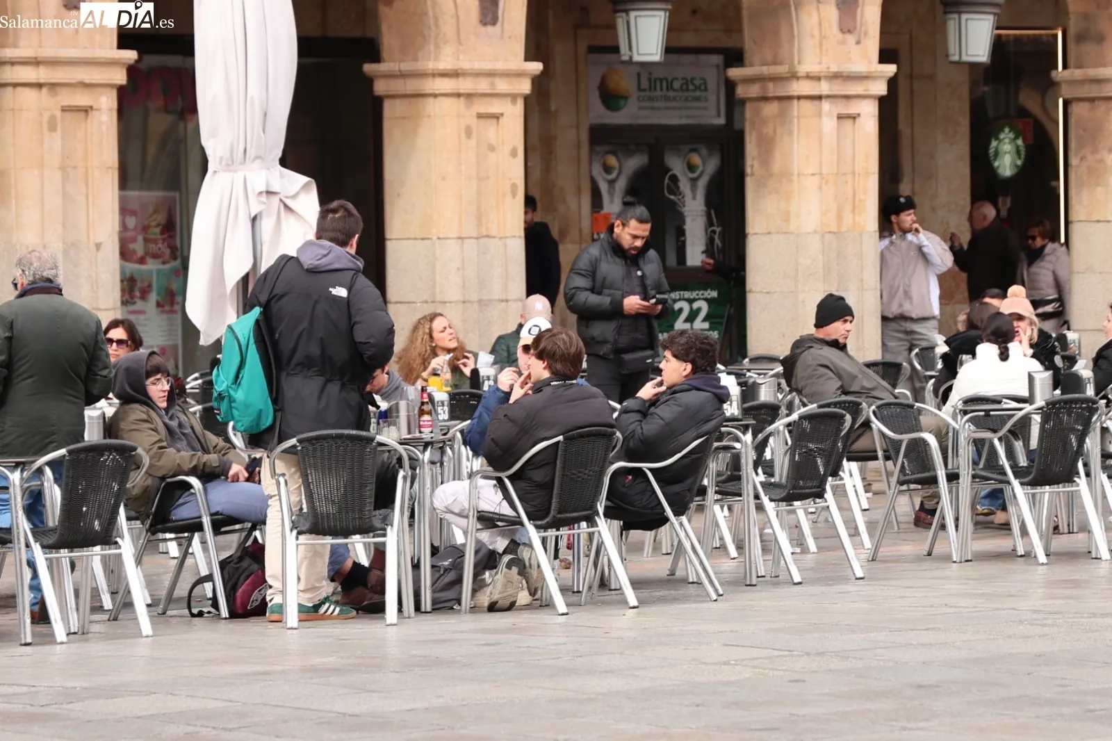Ambiente en Salamanca, a la espera de la borrasca 'Herminia' | Fotos: David Sañudo