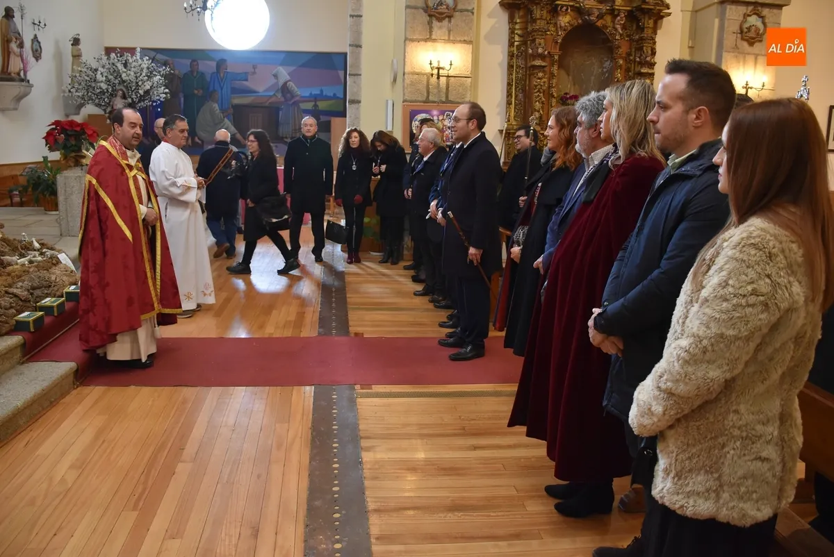 Foto 5 - San Sebasti&aacute;n se adentra en el centro hist&oacute;rico para abrir el carrusel festivo precarnavalero