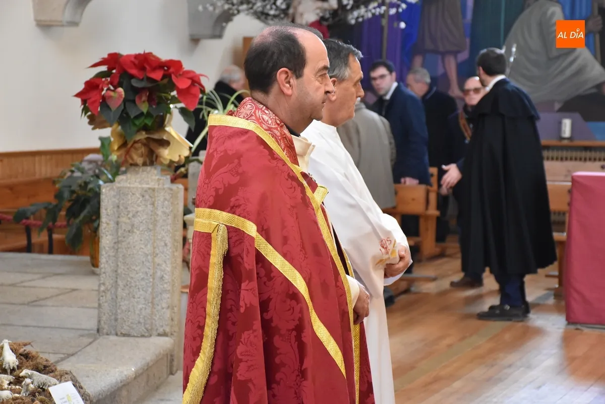 Foto 6 - San Sebasti&aacute;n se adentra en el centro hist&oacute;rico para abrir el carrusel festivo precarnavalero
