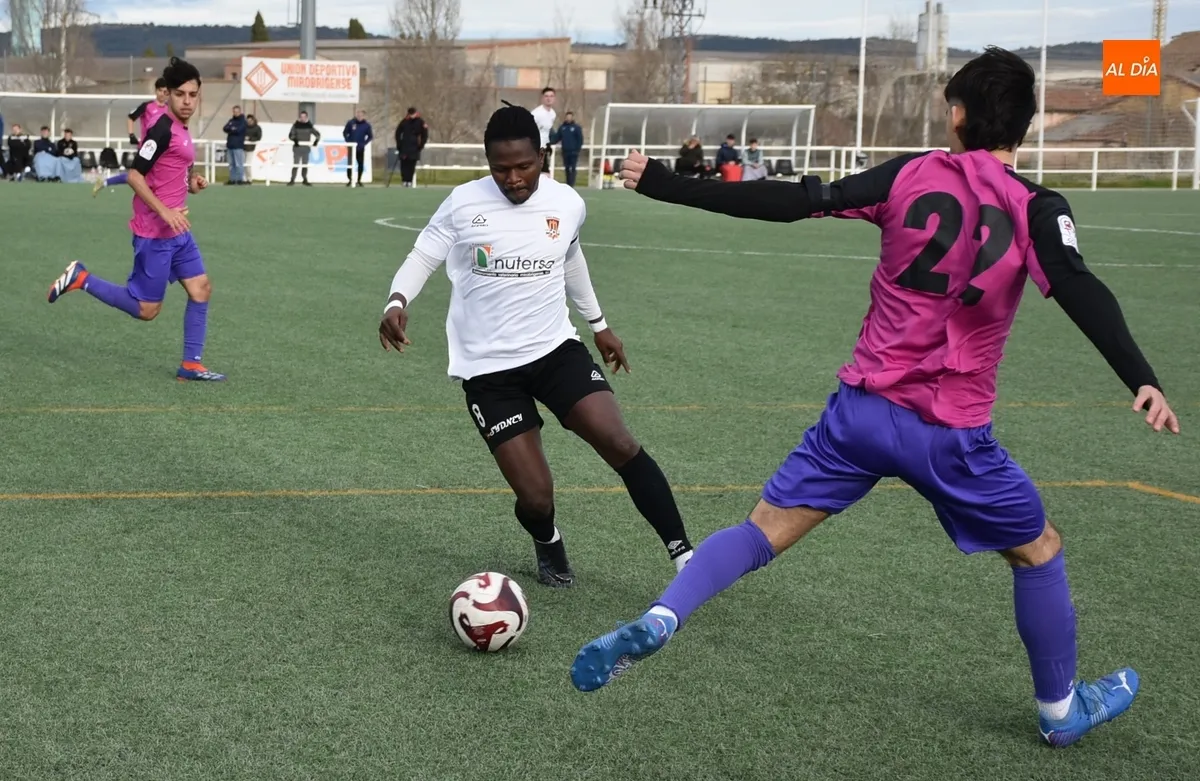 Foto 5 - Los filiales de Ciudad Rodrigo y Ribert cierran con un empate el fin de semana deportivo m&aacute;s duro