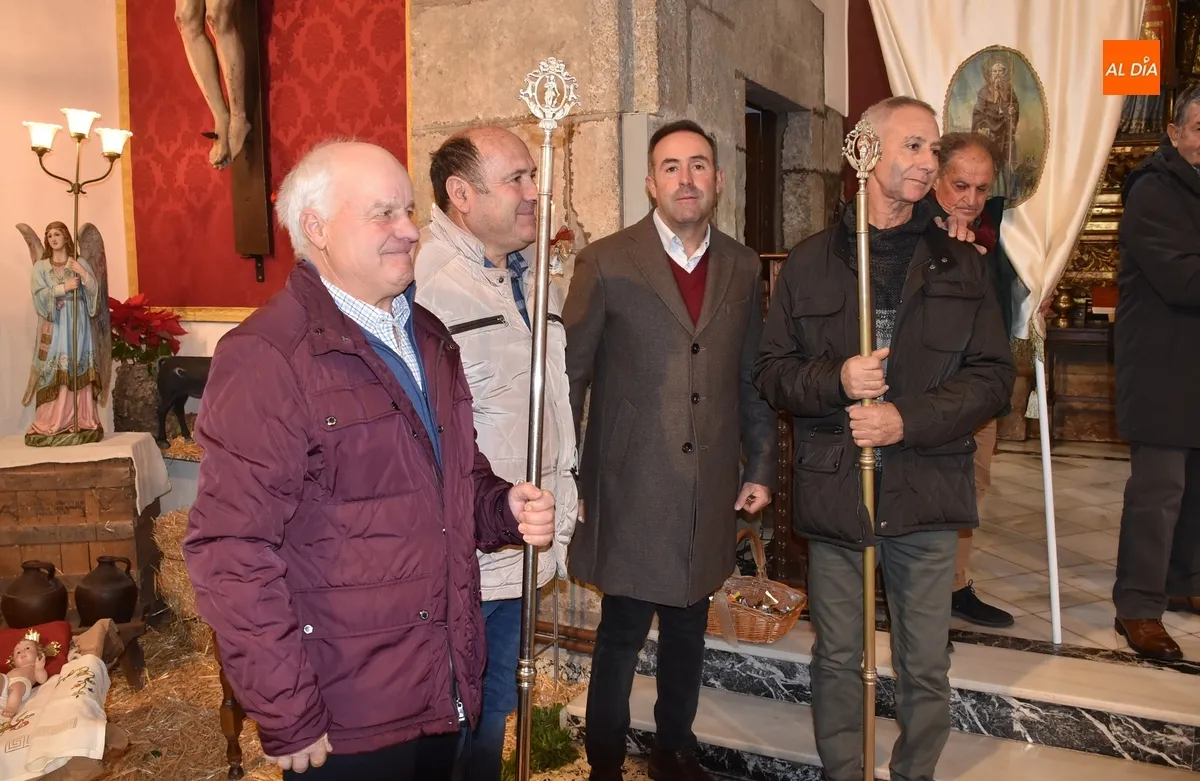 Foto 4 - San Ant&oacute;n, San Isidro y la Virgen de la Pe&ntilde;a ya tienen mayordomos para 2025 en San Andr&eacute;s