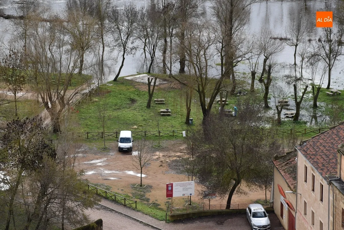 Foto 3 - El &Aacute;gueda multiplica por 12 su caudal tras las lluvias constantes de los &uacute;ltimos d&iacute;as