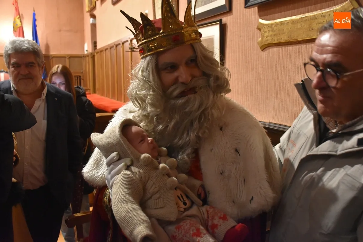 Foto 5 - Eh, s&aacute;canos una foto: Los primer&iacute;simos Reyes