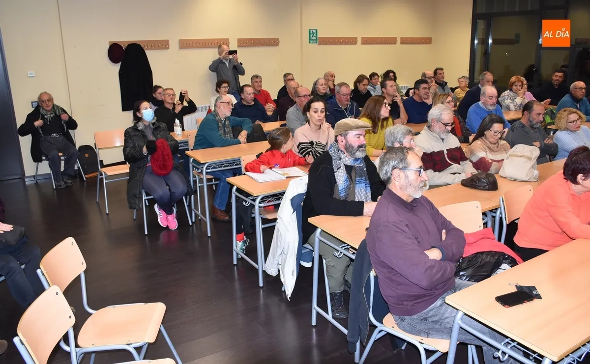 Foto 7 - Enorme inter&eacute;s por la charla de concienciaci&oacute;n sobre el efecto de la miner&iacute;a en las &lsquo;periferias&rsquo;