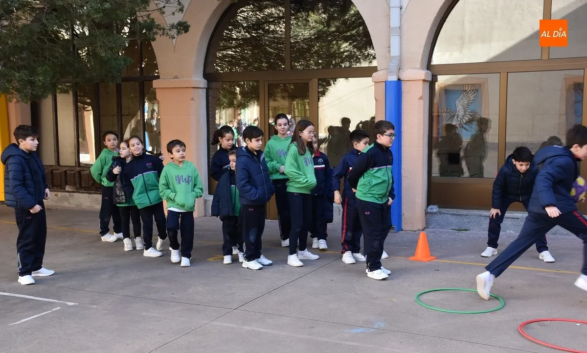 Foto 7 - Misioneras conmemora su aniversario con una gymkana planetaria y un paseo literario en Salamanca