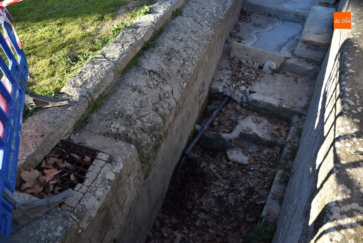 Foto 5 - La hist&oacute;rica Fuente de las Tripas se somete a una intervenci&oacute;n de reparaci&oacute;n y mejora