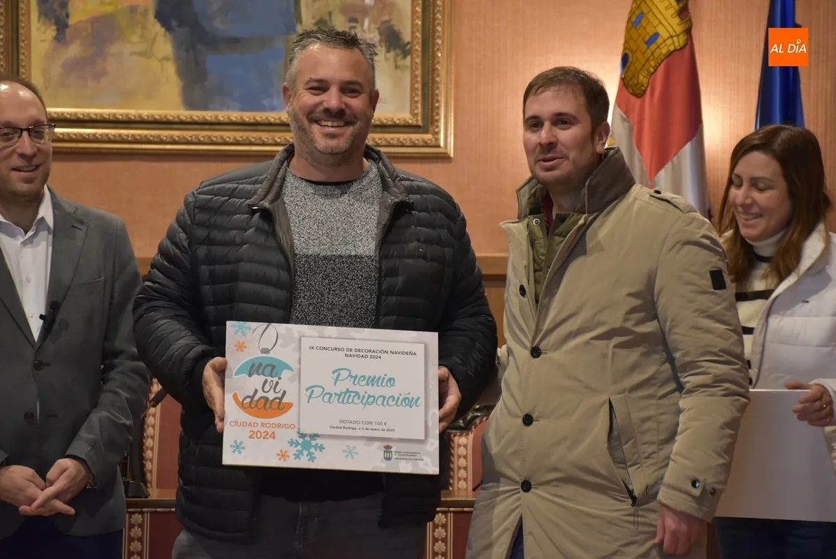 Foto 6 - Entregadas las recompensas del Concurso de Decoraci&oacute;n Navide&ntilde;a