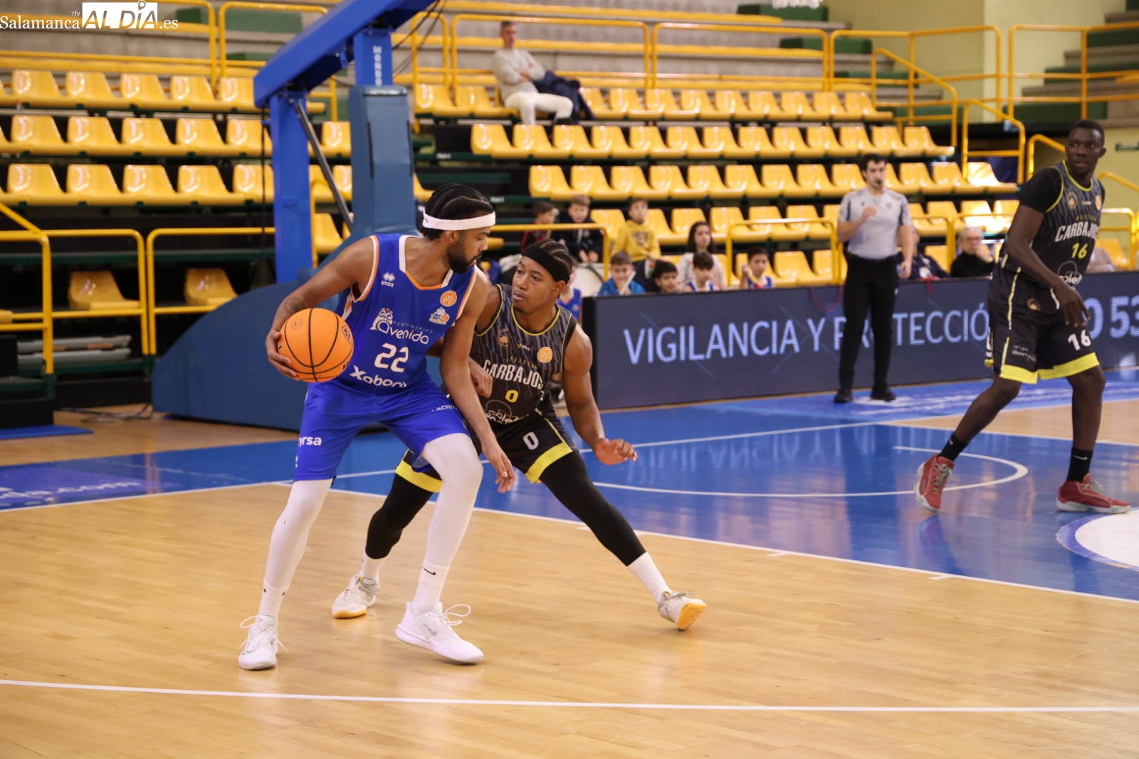 El Perfumerías Avenida Xoborg se lleva un apretado derbi con el Atlético Carbajosa (76-72)