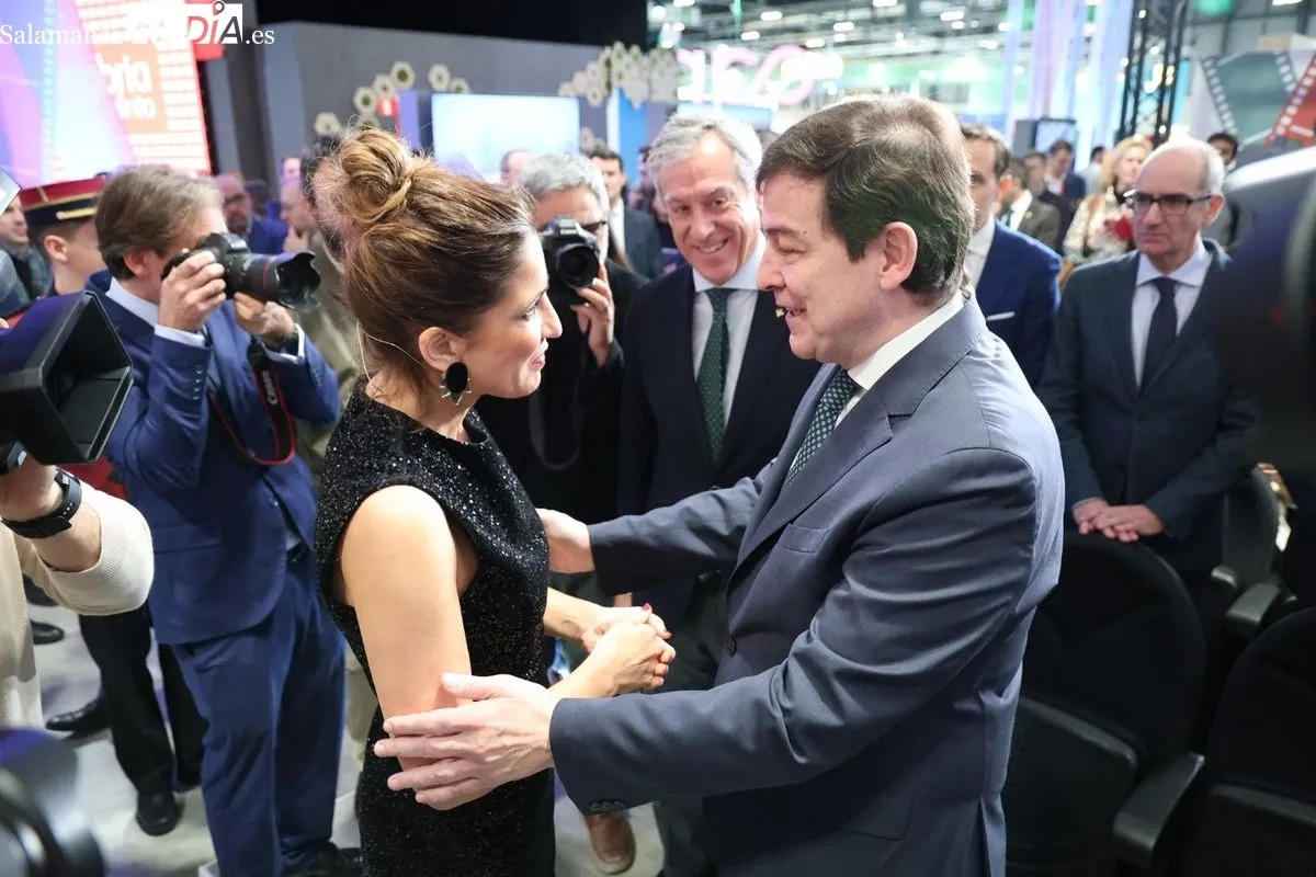 El presidente de la Junta de Castilla y León, Alfonso Fernández Mañueco, visita la 45ª edición de la Feria Internacional de Turismo (FITUR). Fotos: David Sañudo