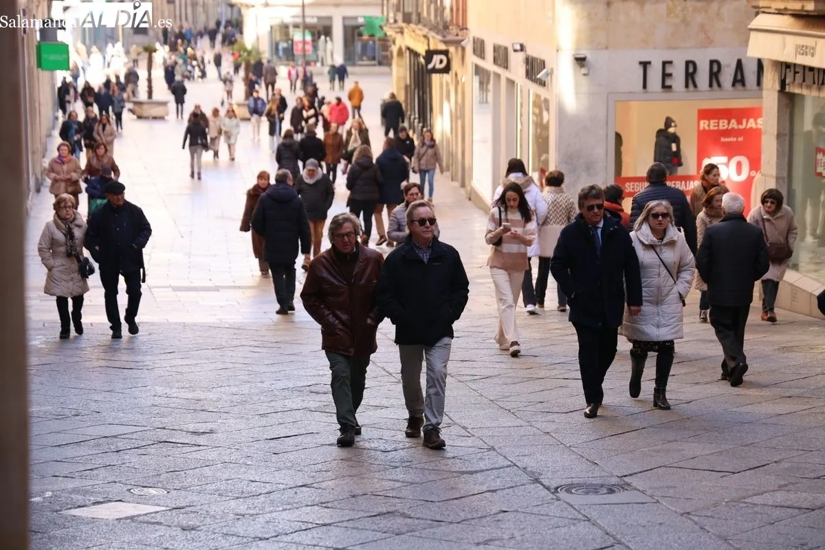 Ambiente en el centro de la ciudad en la mañana de este domingo, 19 de enero. Fotos: David Sañudo
