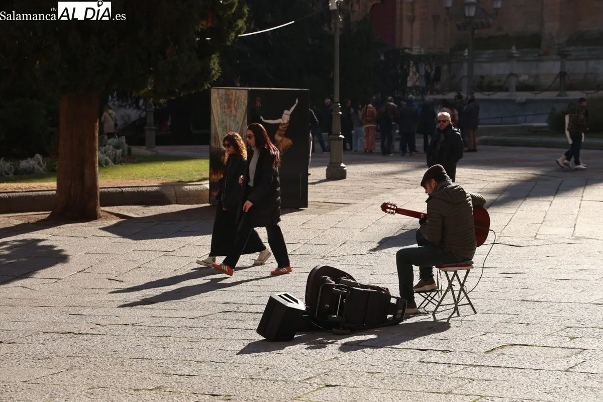 Ambiente en el centro de la ciudad en la mañana de este domingo, 19 de enero. Fotos: David Sañudo