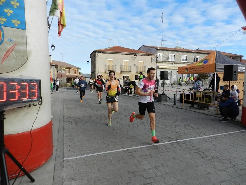 II Cross Popular Campus Pini de Cantalpino. Delegación de atletismo