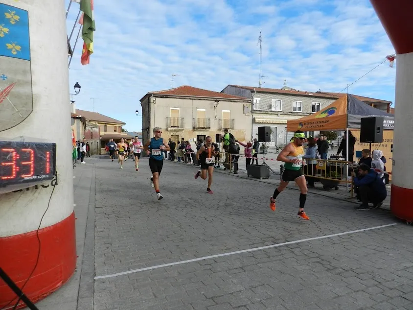 II Cross Popular Campus Pini de Cantalpino. Delegación de atletismo