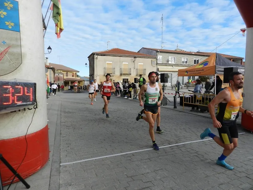 II Cross Popular Campus Pini de Cantalpino. Delegación de atletismo