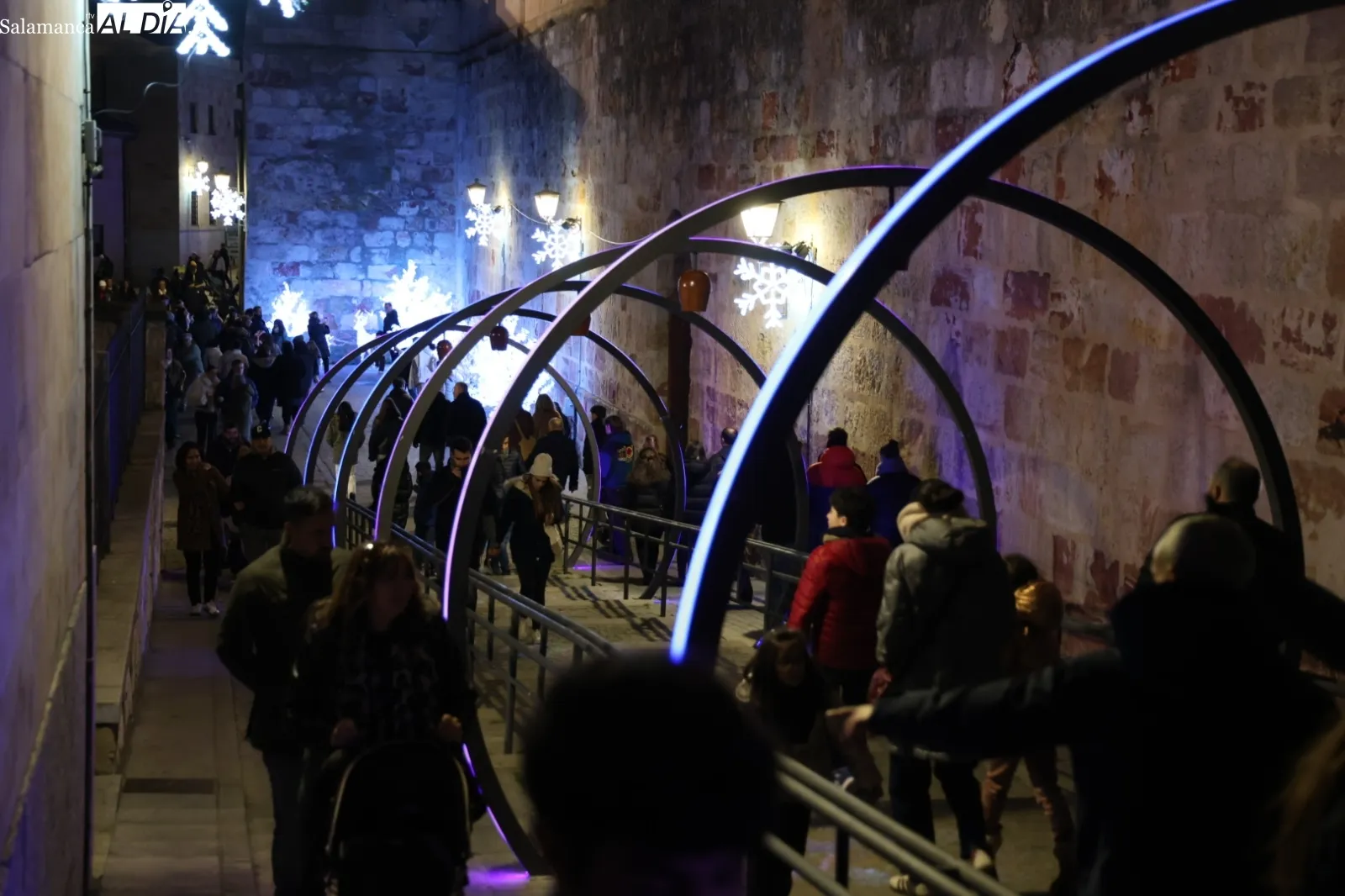  Salamanca disfruta de los últimos días de la iluminación navideña | Fotos: David Sañudo