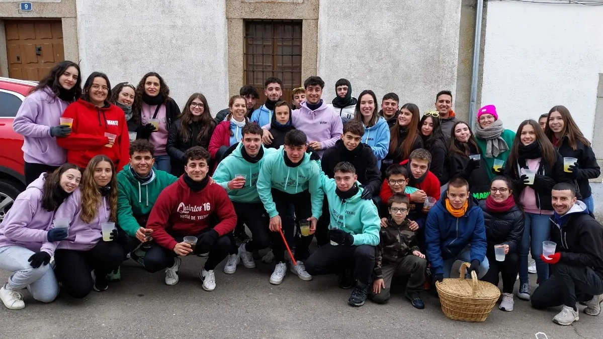 Los quintos no faltaron a la cita 