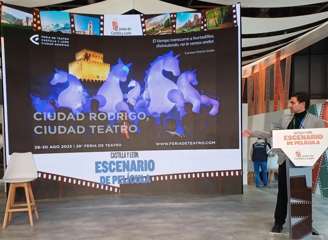Foto 4 - Ciudad Rodrigo se reivindica en FITUR como &lsquo;Ciudad Teatro&rsquo; por la Feria y los 125 a&ntilde;os del Teatro